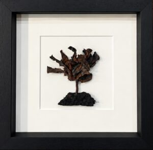Brown Dried Seaweed Tree – 9 Inch Frame